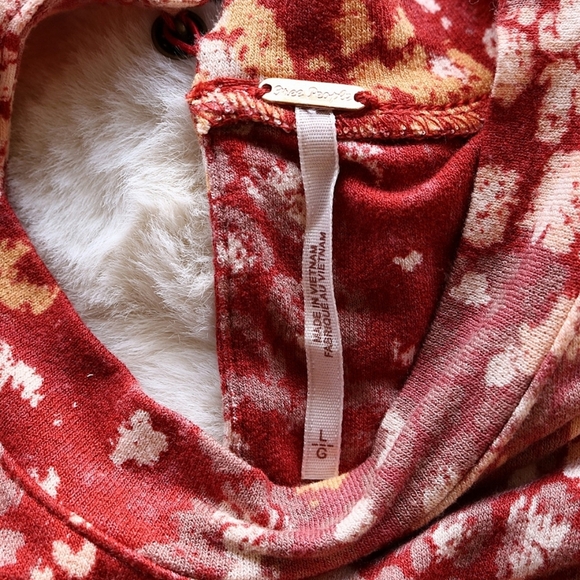 Free People Heartbeats Mini Skater Dress in Elegant Red Floral Print,Long Sleeve - Picture 6 of 8